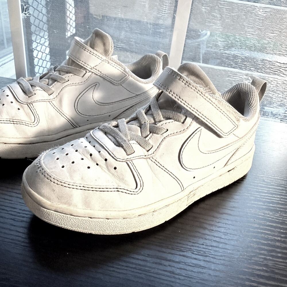 Nike Court Borough Low 2 White Size Youth 1 Hook Loop Sneakers Kids School Shoes